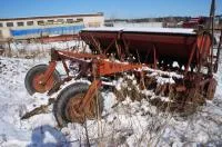 Сеялка зернотуковая прессовая СЗП-3,6Б б/у